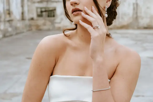 OP Collection, editorial de novia